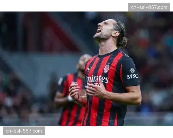 伤病通报：AC米兰后卫托莫里预计将伤缺四周