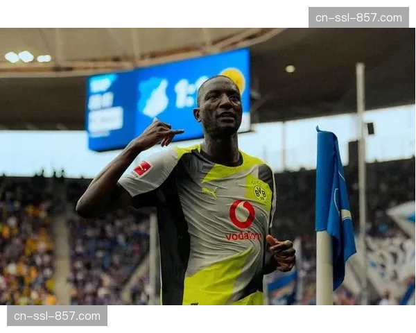 吉拉西替补登场破门，多特蒙德短暂扳平后的再度失守